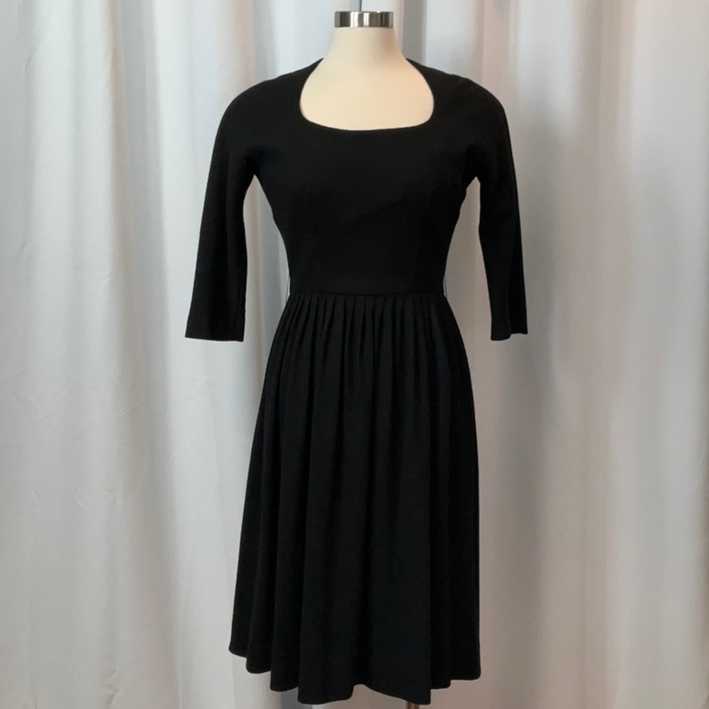 Vintage 1950’s-1960’s scoop neck dress